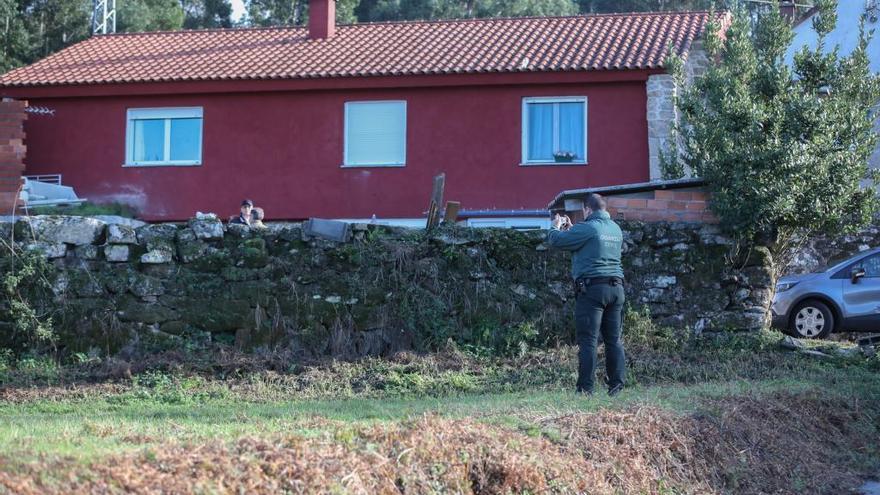 Casa en la que estaban los perros del ataque de Covelo. // G. P.