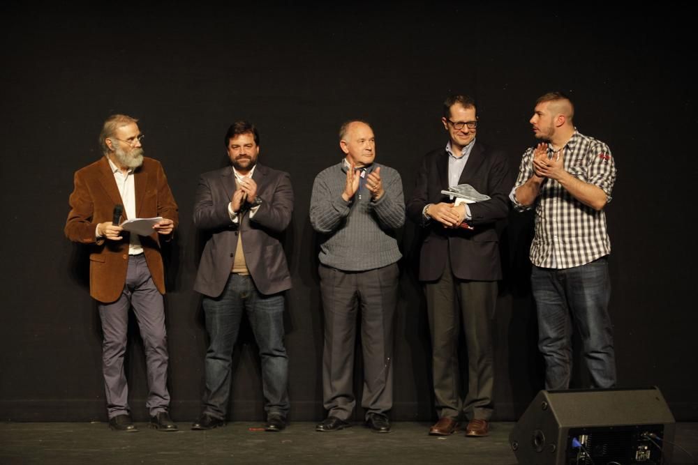 Gala solidaria de la federación vecinal de Gijón