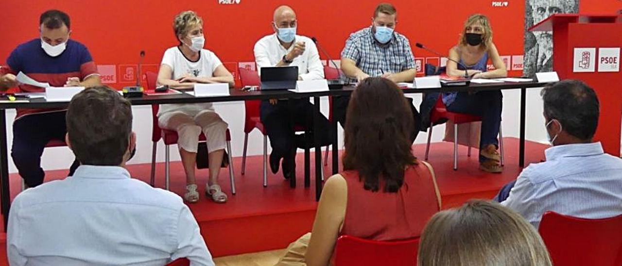 La comisión ejecutiva municipal celebrada en Elche. | INFORMACIÓN