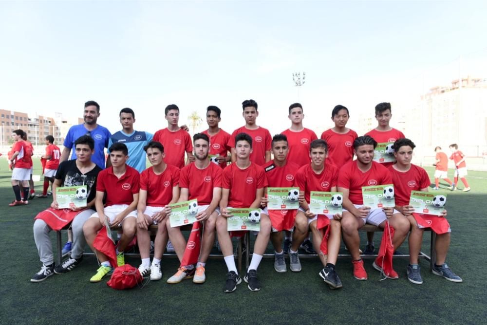 Clausura de la Escuela de Fútbol Ronda Sur