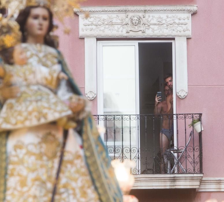 Procesión de la Virgen del Remedio en Alicante