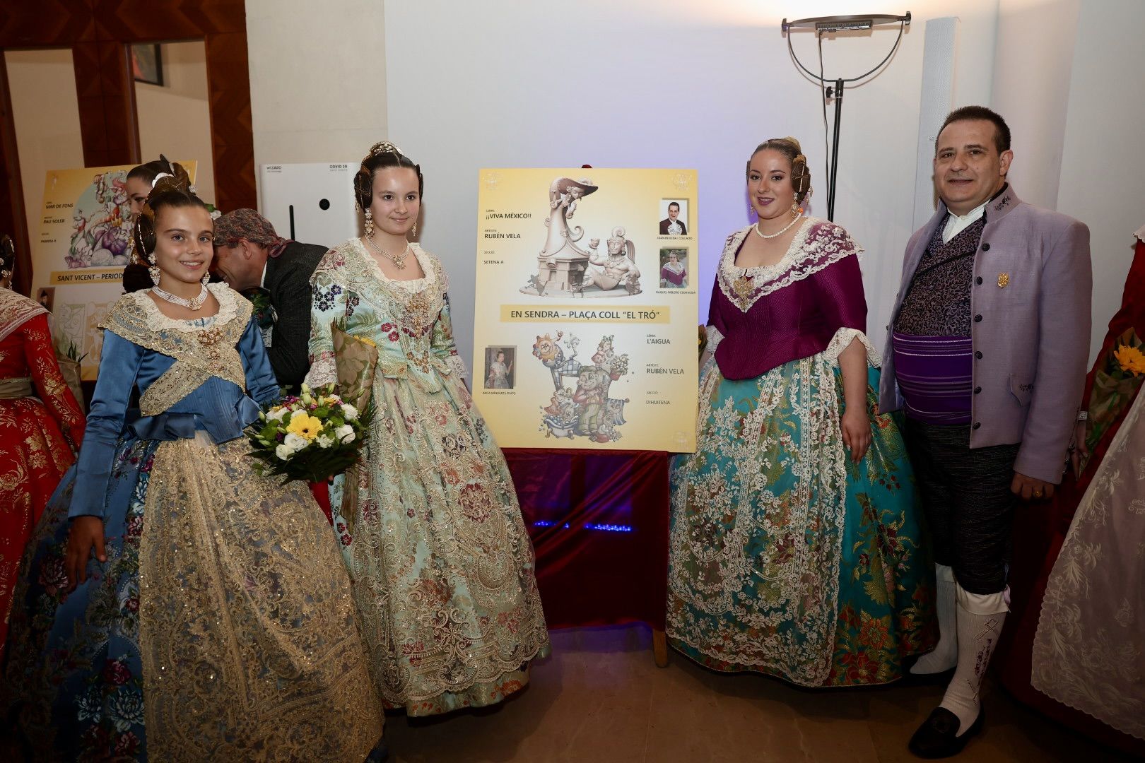 La fiesta de las fallas del Pilar-Sant Francesc con Marina y la corte infantil