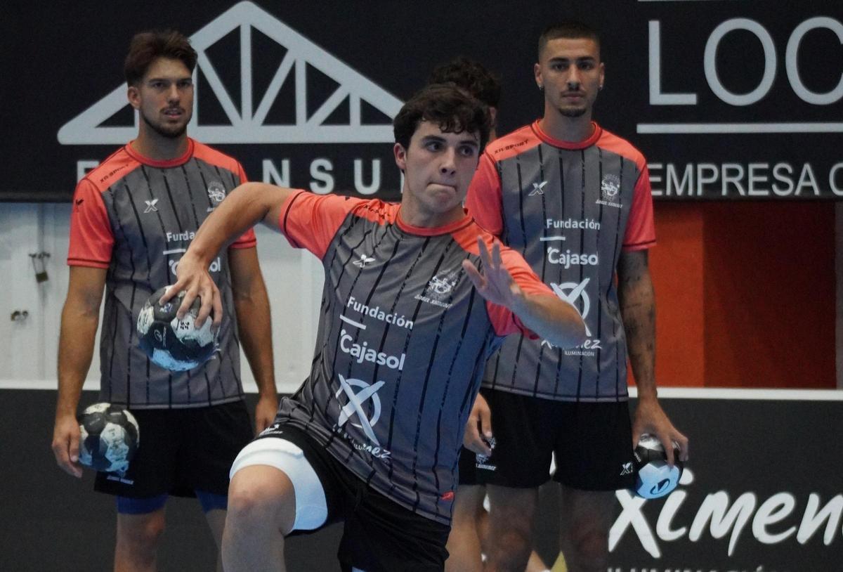 Un entrenamiento del Cajasol Ángel Ximénez.