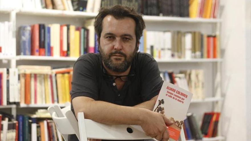Álvaro Colomer y Mario Cuenca hablan de la literatura bélica