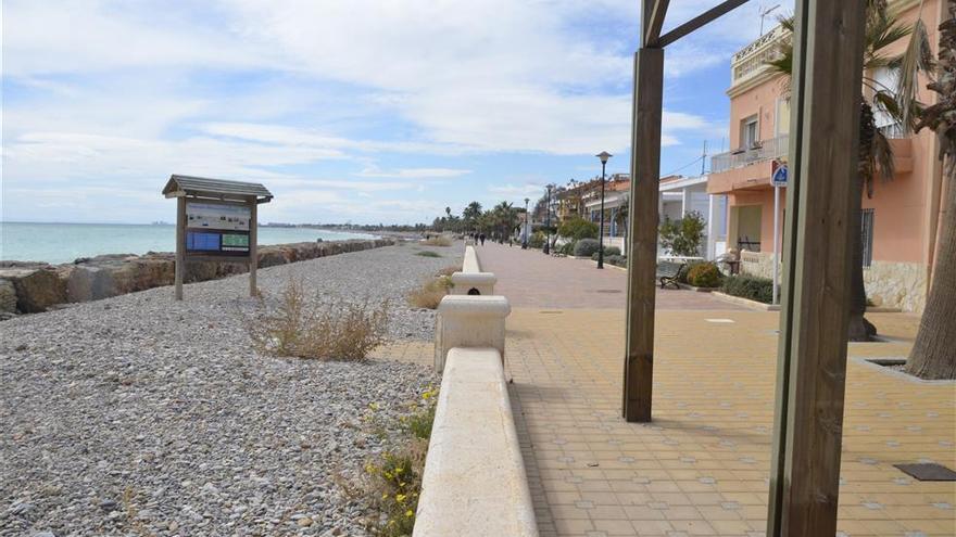 Costas no avanza en las playas  de Castellón