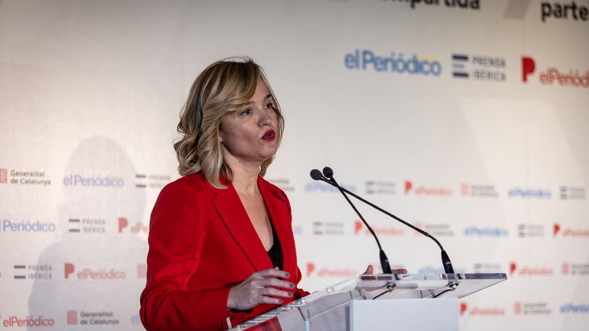 La ministra Pilar Alegría, este viernes en el deayuno de EL PERIÓDICO DE ARAGÓN en Zaragoza.