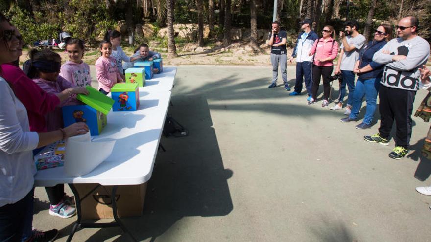 El Palmeral acoge una gyncana entre las candidatas a Bellea del Foc Infantil