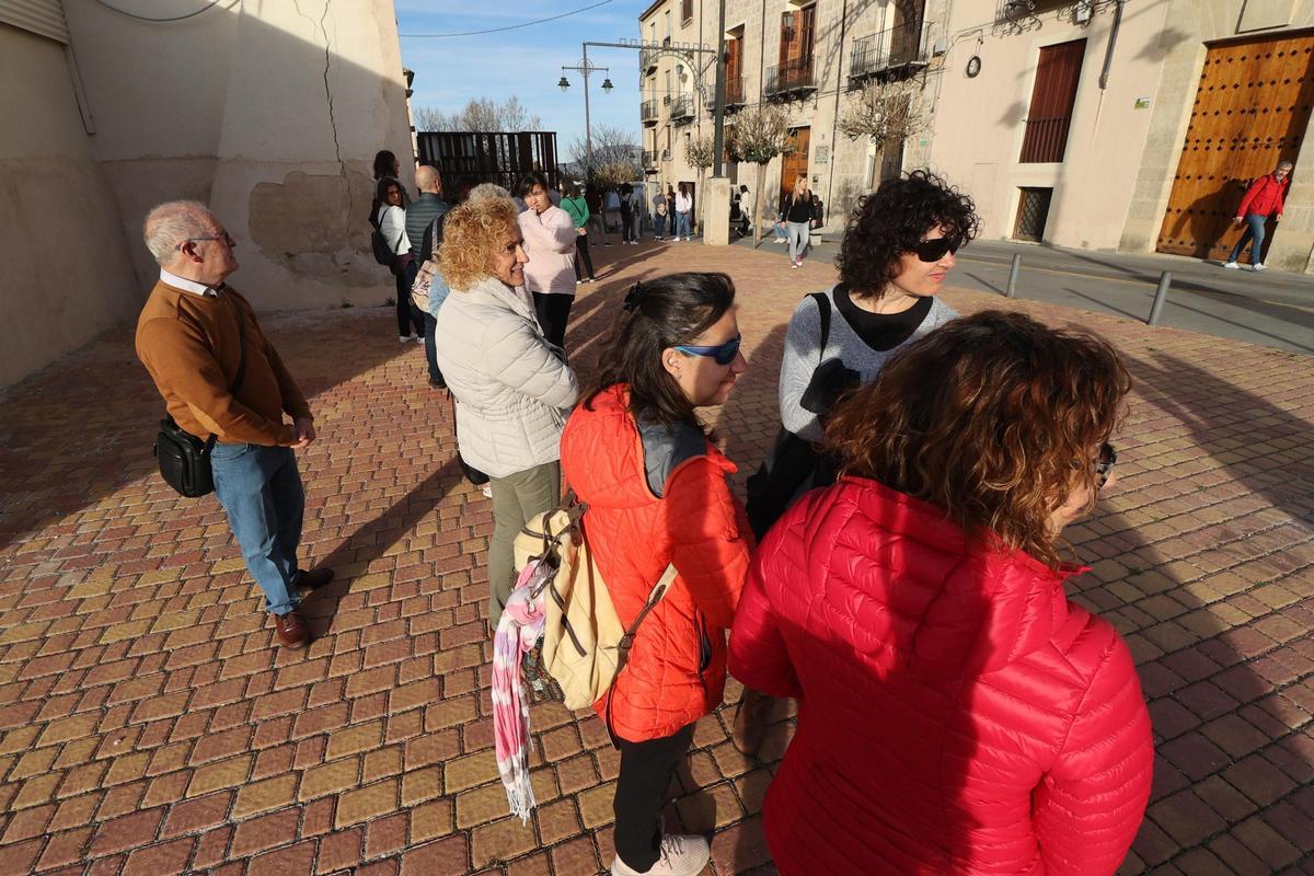 Cola a las puertas del Casal de Sant Jordi para comprar localidades para las Entradas el año pasado.