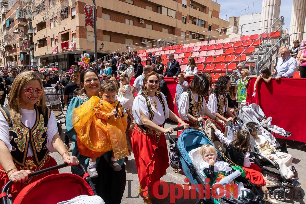 Desfile infantil del Bando Moro en las Fiestas de Caravaca