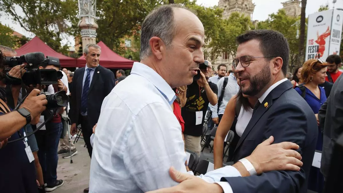 Turull celebra que Aragonès levante el "veto" a Junts en la mesa de diálogo, pero descarta acudir