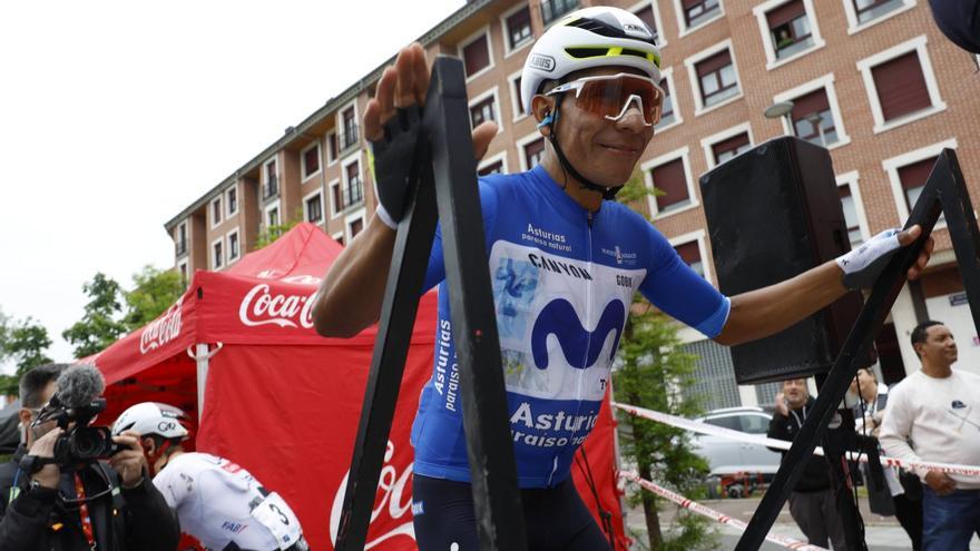 El clicista asturiano Nairo Quintana, tras ganar la Vueltina por tercera vez: "Siempre llevaré a Asturias en el corazón"