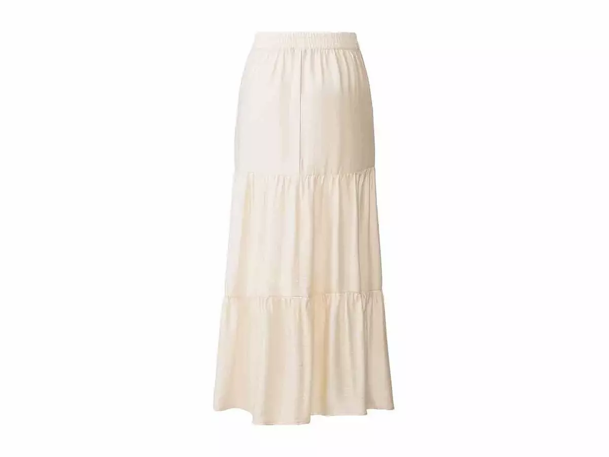 Falda larga en color blanco