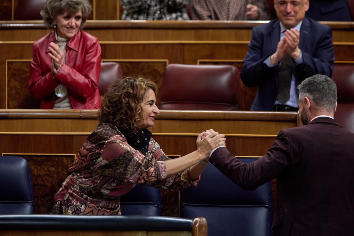 El Govern esquiva el bloqueig de la dreta judicial i aprova la reforma penal exprés