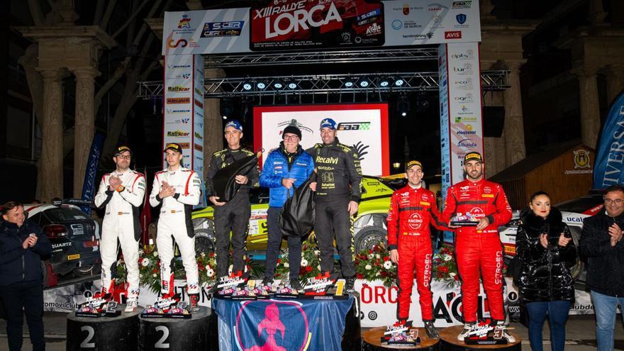 Asturias manda al volante: así celebran los pilotos de rally de la región su éxito en Lorca (Murcia)