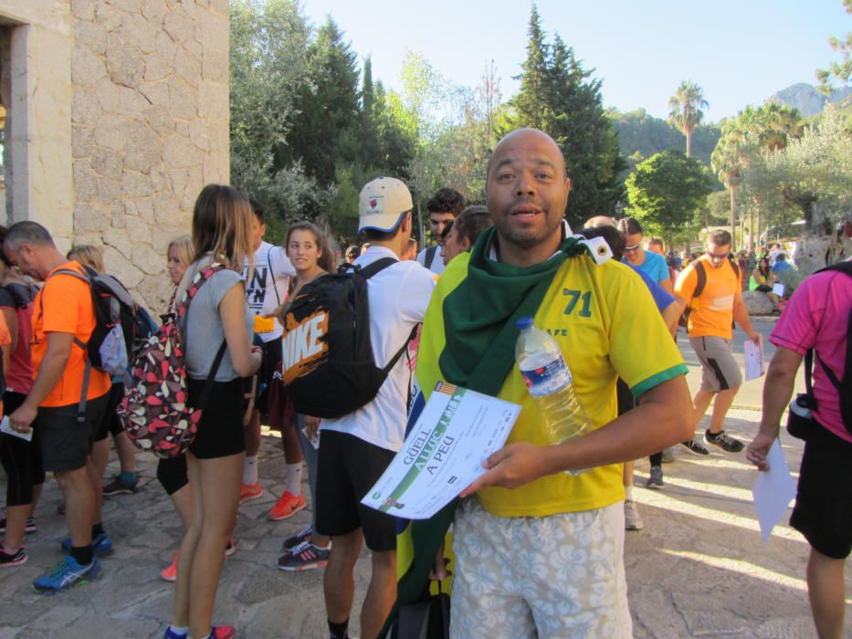 43 edición de la marcha Des Güell a Lluc a peu