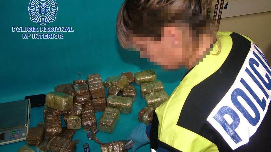 Droga incautada por la Policía.