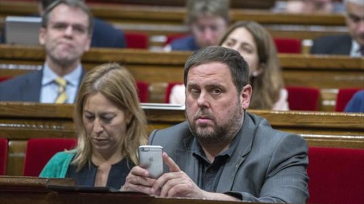 El vicepresidente económico de la Generalitat, Oriol Junqueras, en el Parlament.