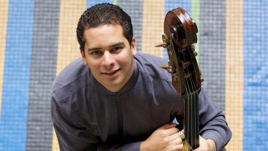 El músico que entró a los 17 años en la Filarmónica de Berlín actúa este jueves en Murcia
