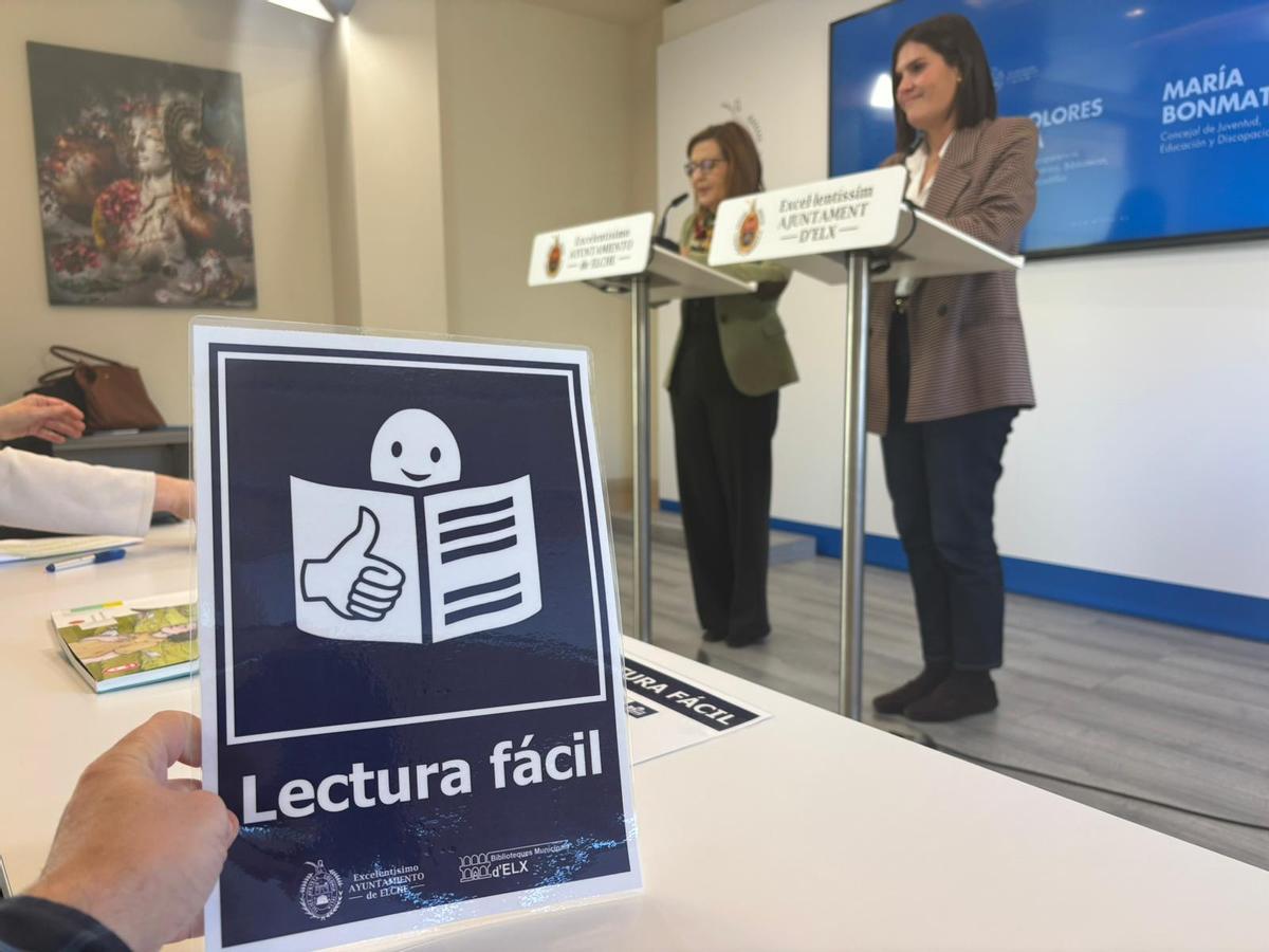 "Lectura fácil" llega a Elche con una primera compra de 200 libros adaptados