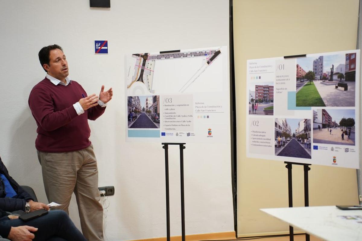 Presentación del proyecto a los vecinos del barrio.