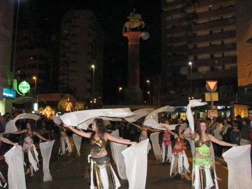 Desfile de moros, cristianos y judios en Lorca