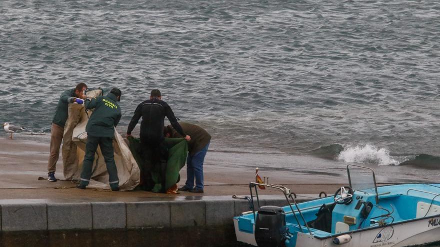 Localizan el cuerpo de un vecino de A Illa en el muelle de O Xufre