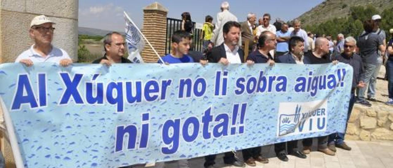 Los regantes advierten al Gobierno de que no hay pacto  para ceder agua al Vinalopó