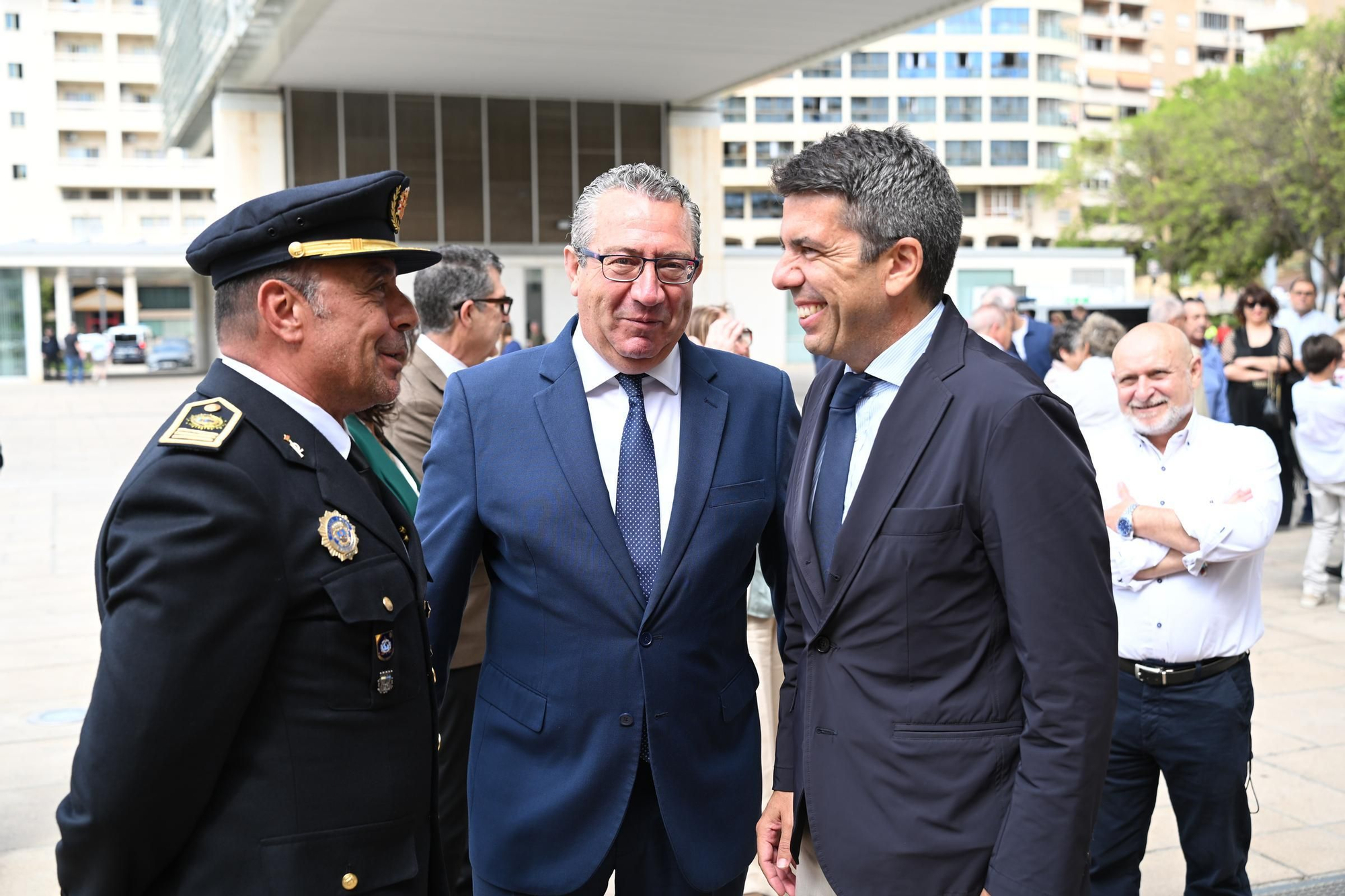 Celebración del Día de Europa en Benidorm y entrega de la distinción a Enrique Ballester