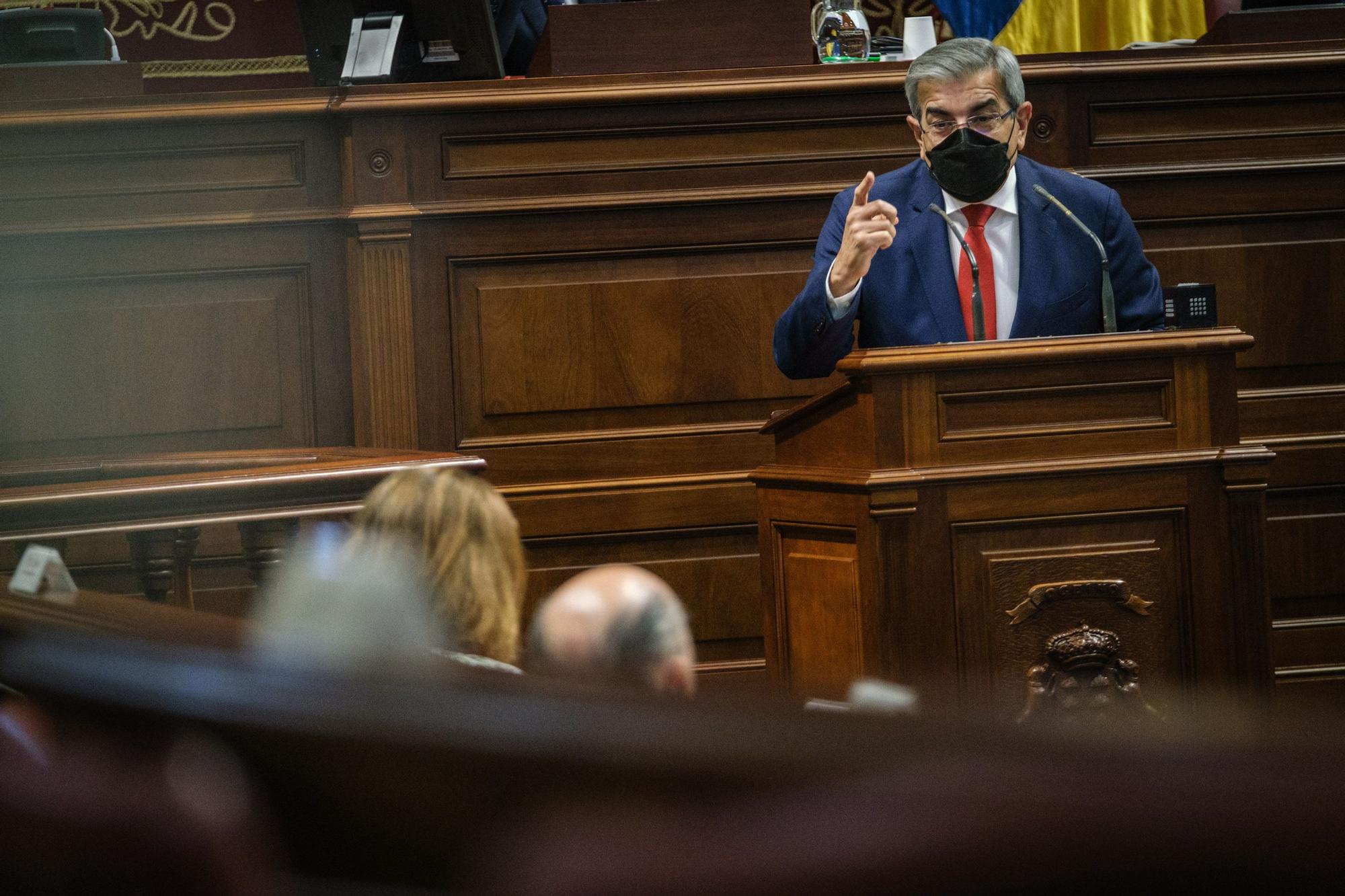 Pleno del Parlamento de Canarias (27/12/2021)