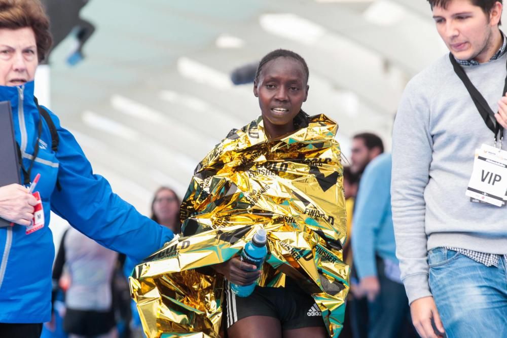 Kipchirchir gana el Maratón de Valencia