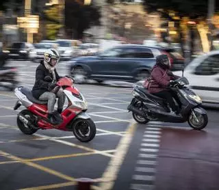 BCN comptarà  amb sis amortidors d’impacte per a motos el 2027