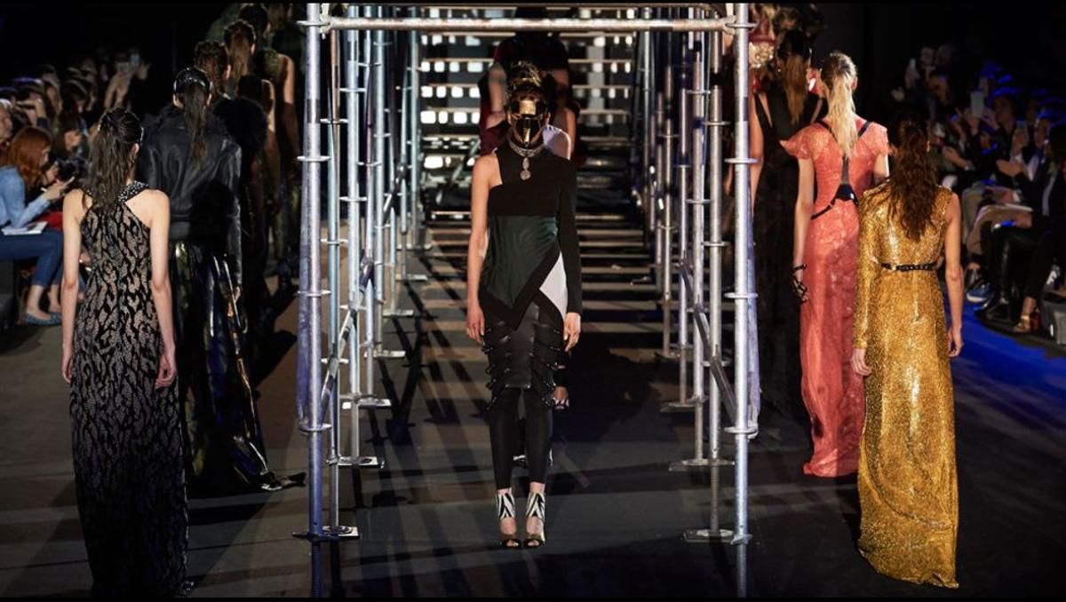 El desfile de Alvarno en MBFWM