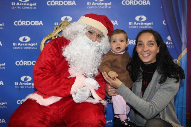 Niños con Papá Noel (19-12-2013)