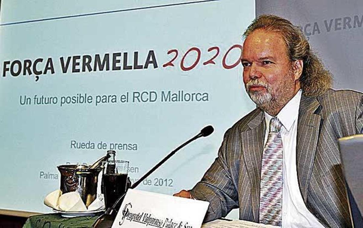 Utz Claassen presentÃ³ su proyecto el 22 de mayo de 2012.