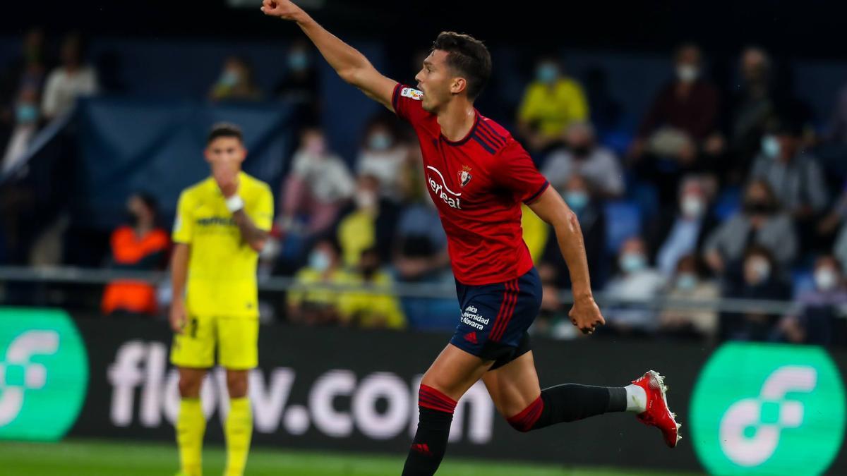 Lucas Torró celebrando un gol