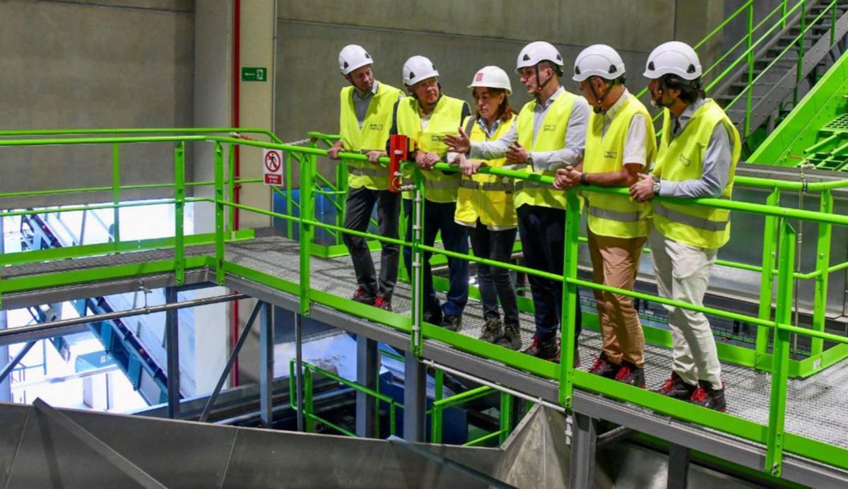 La Zona Franca estrena una planta per reciclar residus industrials La Zona Franca estrena una planta per reciclar residus industrials