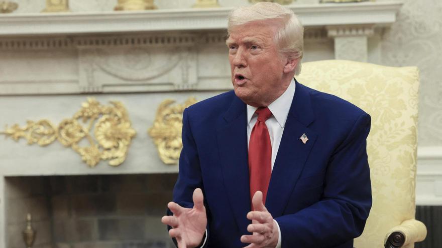 El presidente de Estados Unidos, Donald Trump, ayer, en un encuentro con el primer ministro israelí, Benjamin Netanyahu