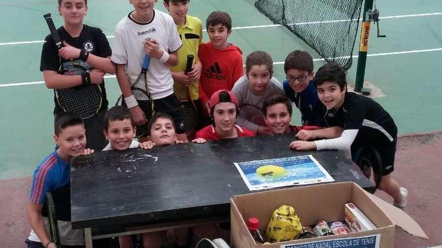 Participantes del Torneo de Nadal para niños. // Cluteca