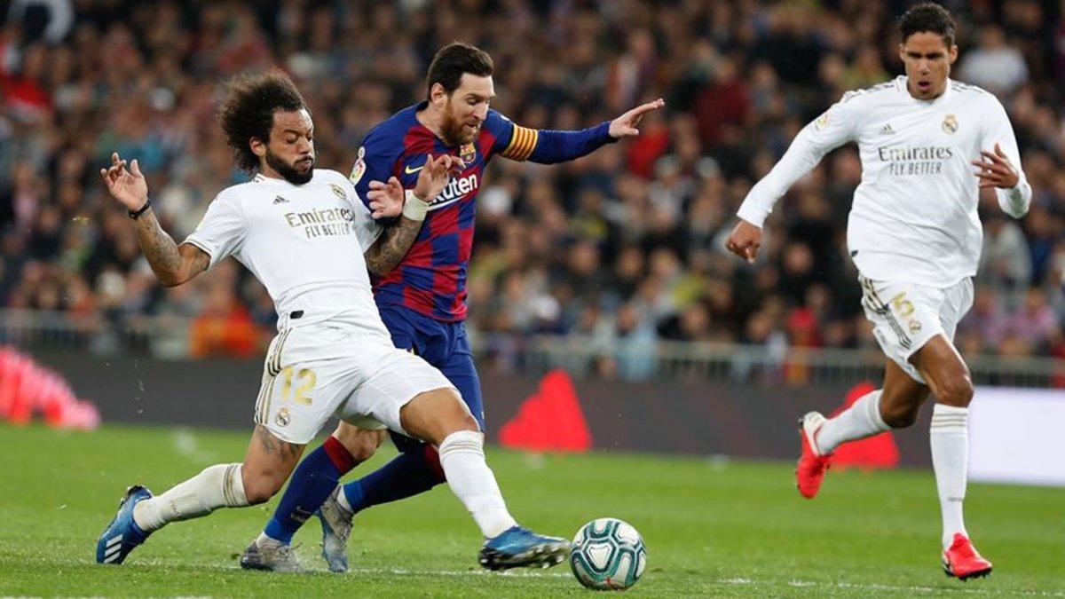 El Barça parte con dos puntos más, pero el Madrid se aferra al goal average particular
