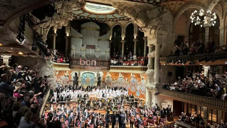 El ADDA Simfònica y Josep Vicent triunfan con "Carmina Burana" en Cataluña