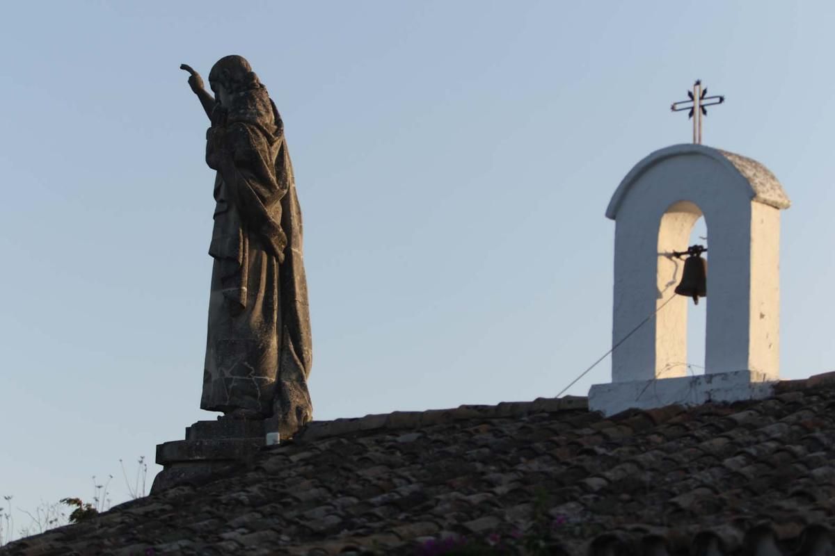 Fotogalería/  La nueva iluminación del Sagrado Corazón de las Ermitas.