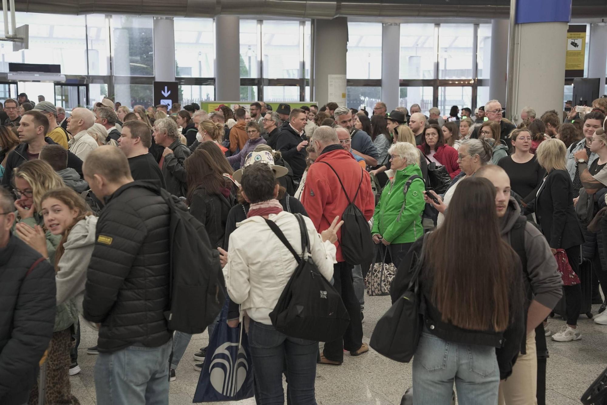 Nuevas retenciones en el control de seguridad del aeropuerto de Palma