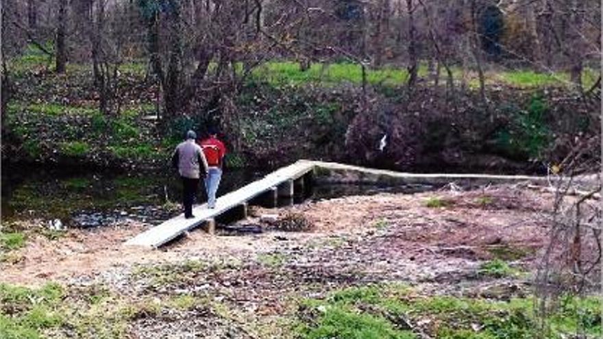 Els veïns ja poden tornar a utilitzar aquesta connexió, que havia desaparegut a causa de les pluges.