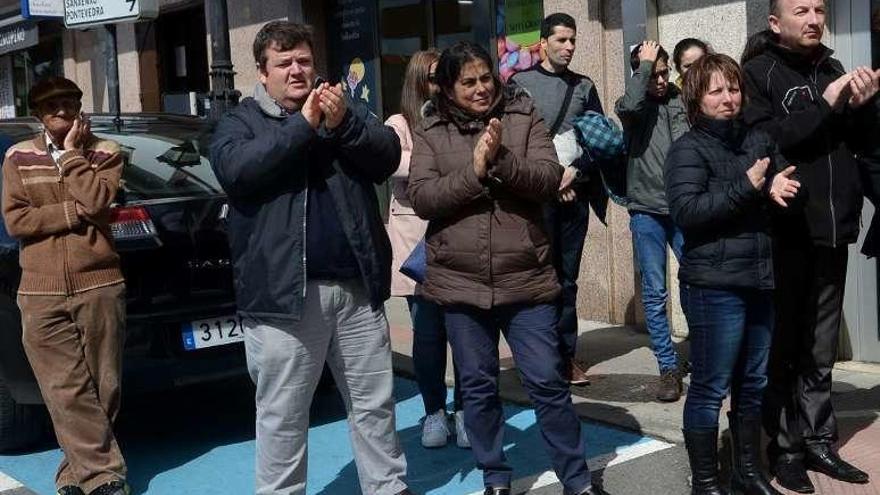 Público asistente a un concierto en Meaño. // Noé Parga