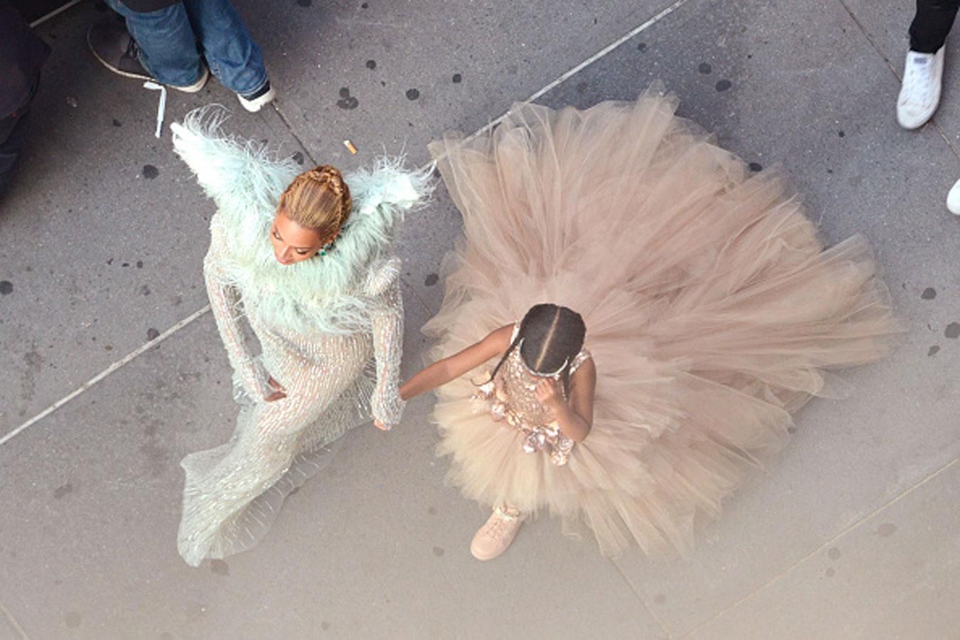 Beyoncé y Blue Yvy en los MTV Video Music Awards 2016