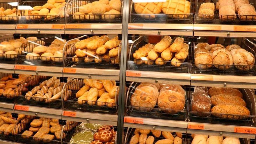 Mercadona dejará de hacer pan y apostará por proveedores locales