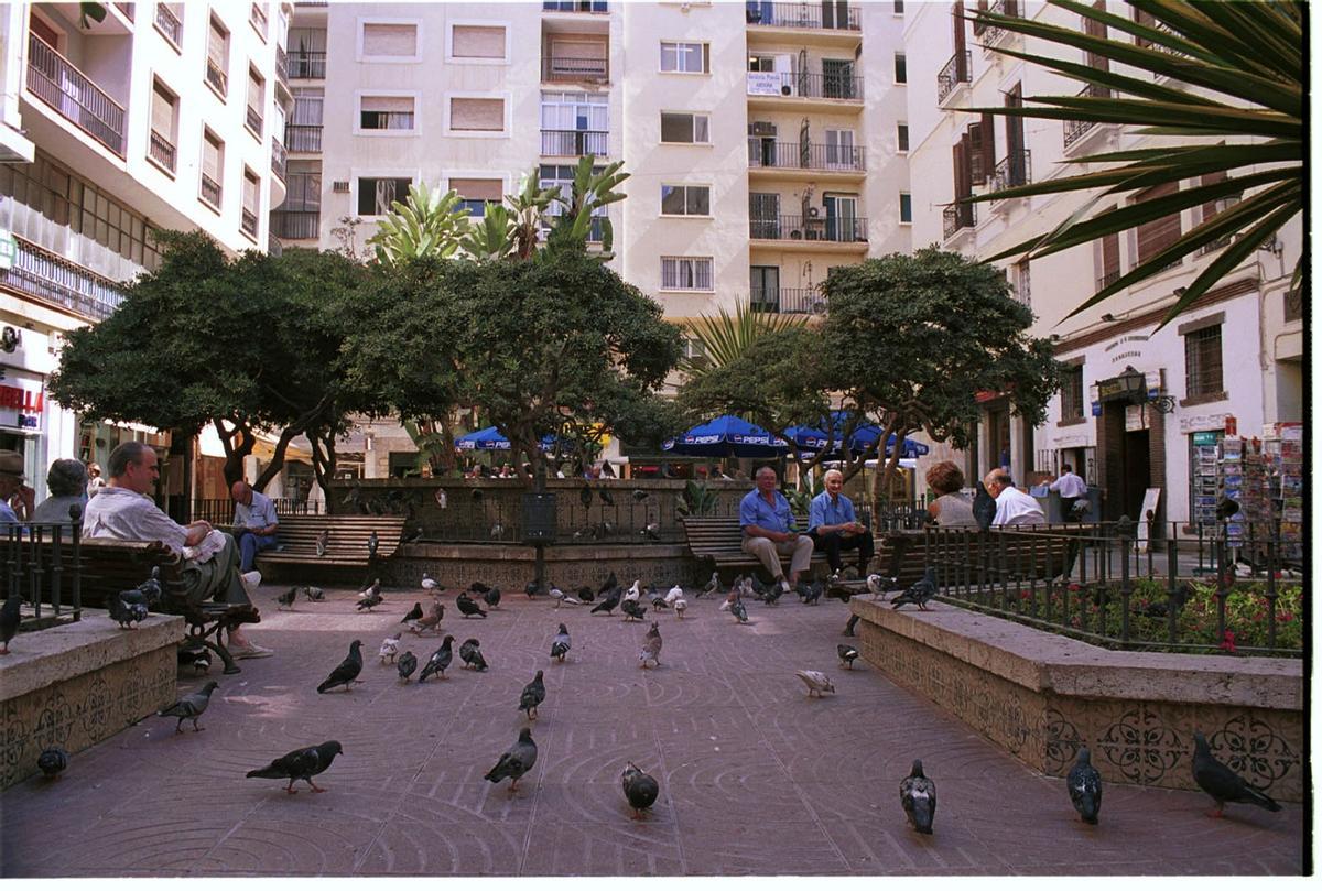 La plaza de las Flores en 1999, antes de la reforma.