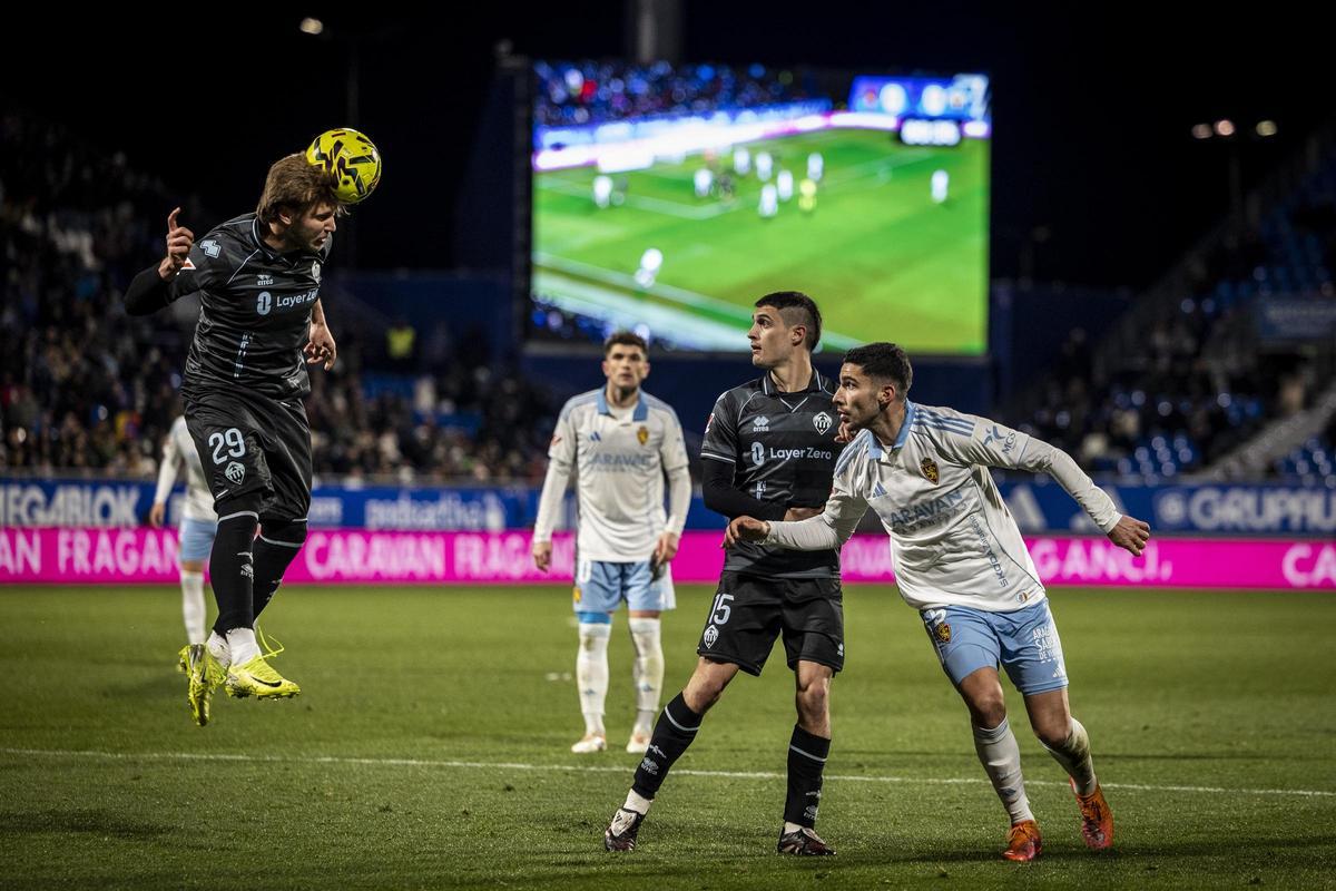 De Nipoti y Gerenabarrena, durante el Zaragoza-Castellón.