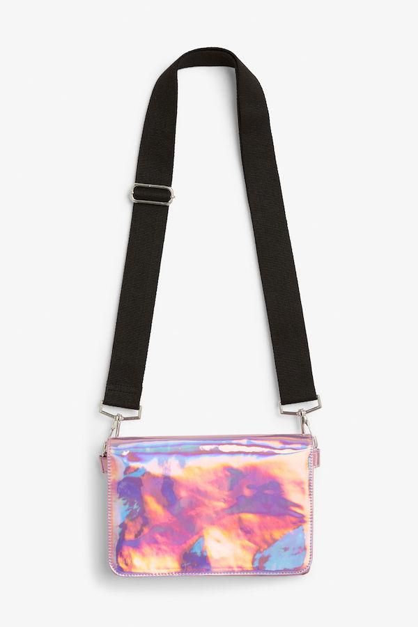 Bolsos rosas: la bandolera cósmica
