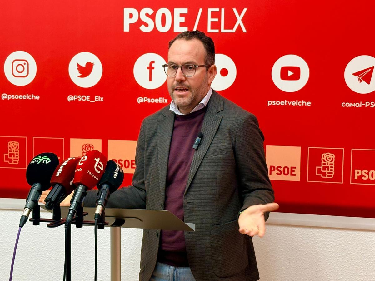 El portavoz del grupo municipal socialista, Héctor Díez.